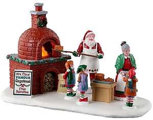 Lemax 34086 Mrs. Claus Gingerbread Bake, B/O